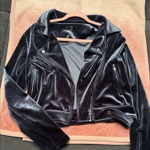 FATE Velour Moto Jacket – Cropped Biker Style